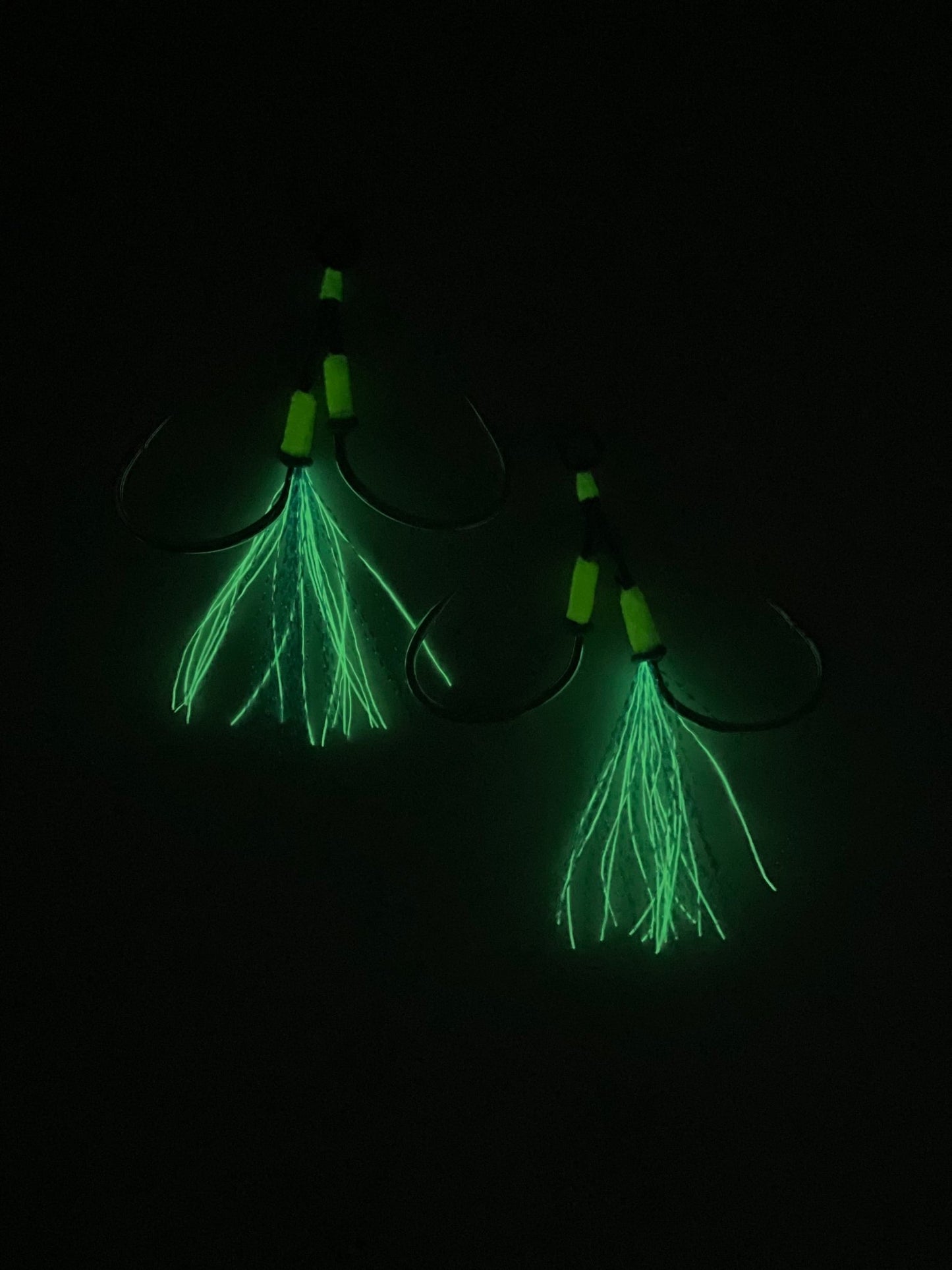 "Predator" Twin Assist Hooks